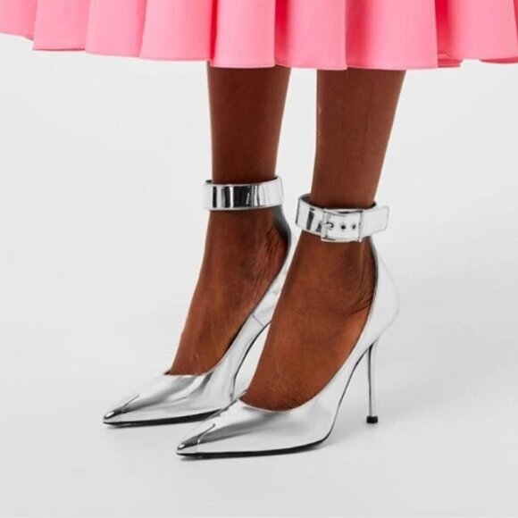 Alexander McQueen Mirror Metallic Pumps Silver Size EU 40 NEW IN BOX - Picture 1 of 13